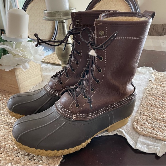 L.L. Bean Other - Mens L.L. bean shearling lined boots